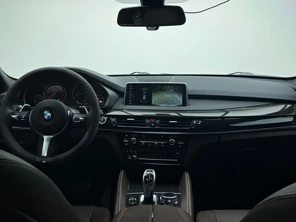 BMW X5 (Import) — миниатюра 21