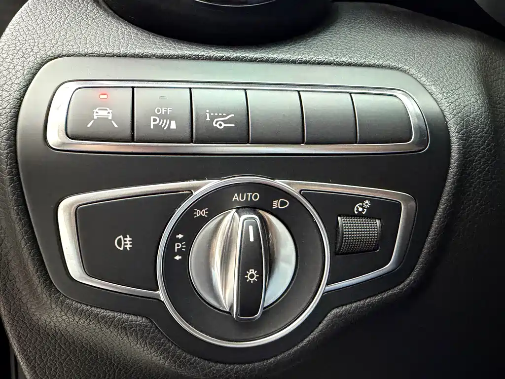 Mercedes-Benz C-Class AMG — миниатюра 3