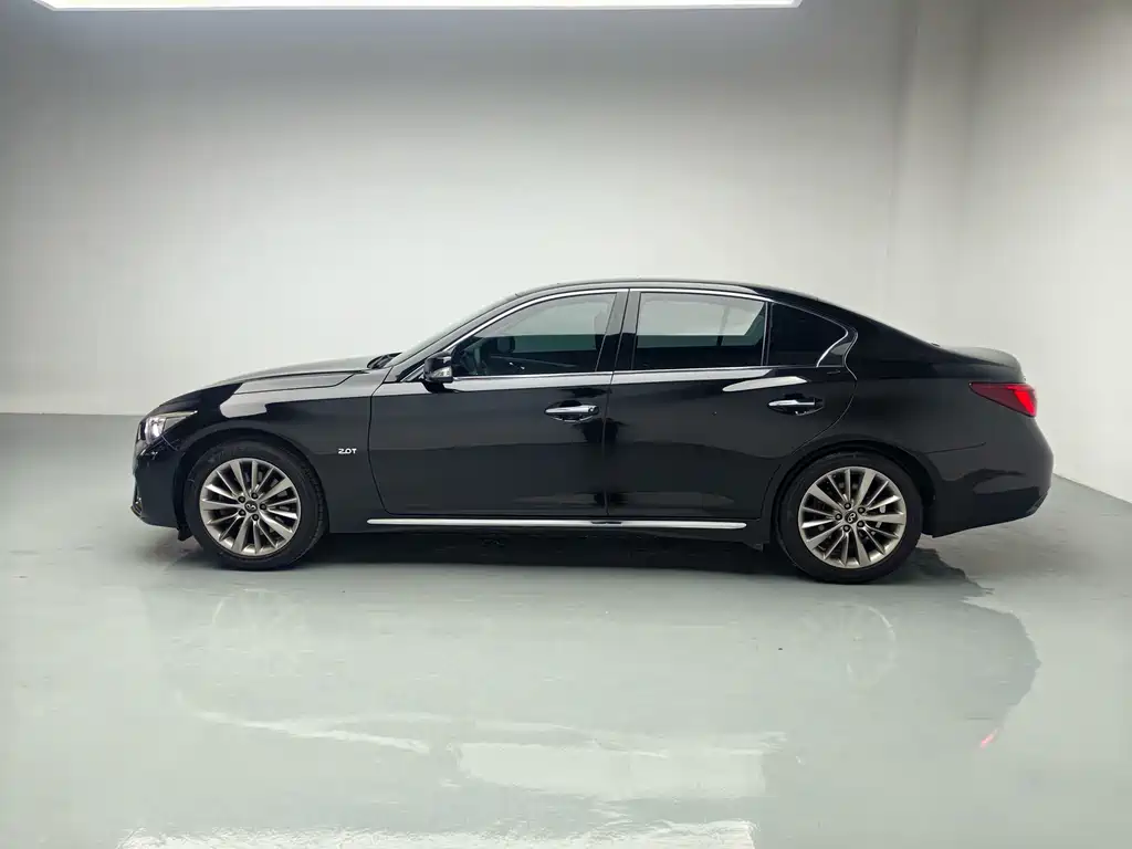 Infiniti Q50L — миниатюра 15