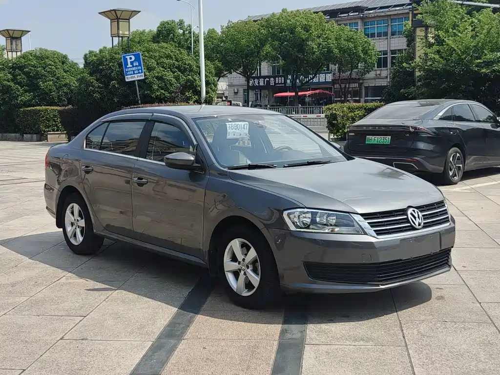 Volkswagen Lavida — миниатюра 3
