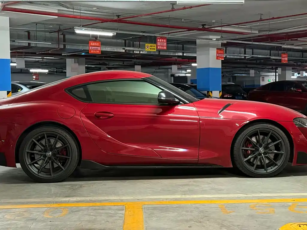 Toyota Supra — миниатюра 4