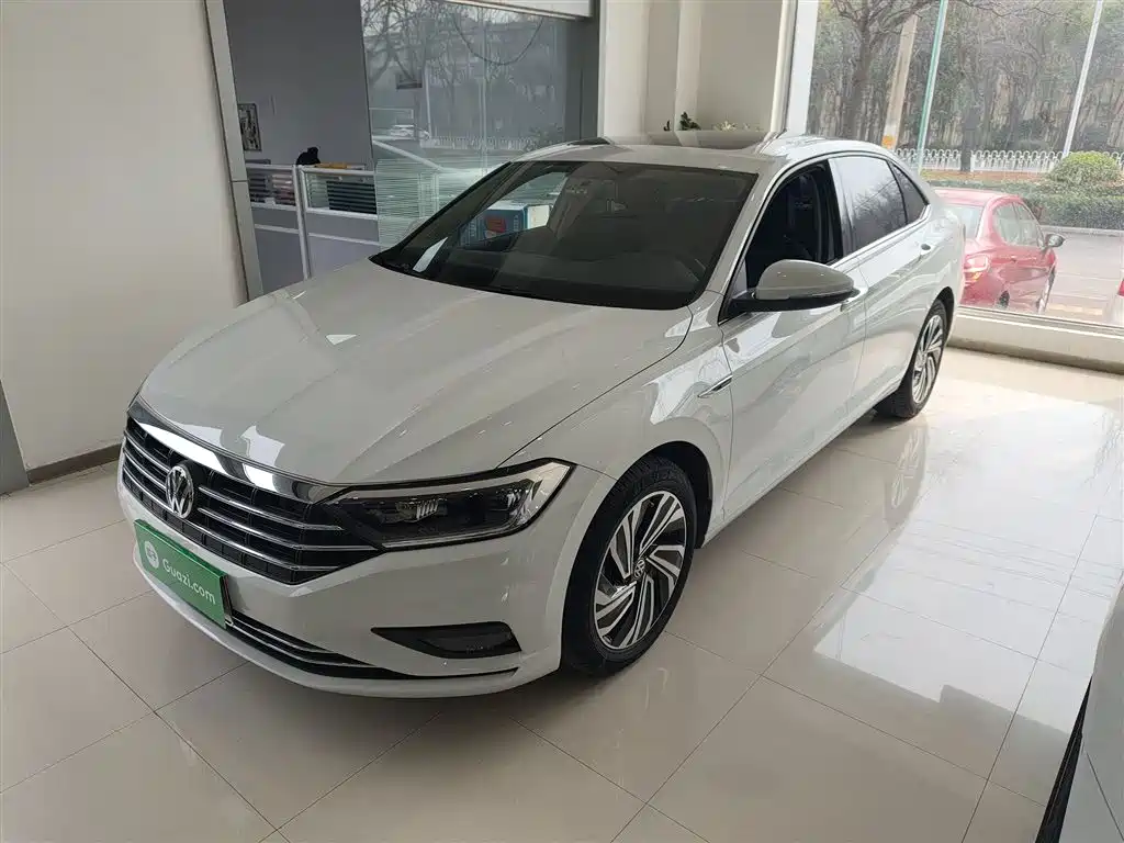 Volkswagen Sagitar 2022