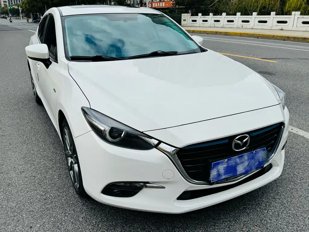 MAZDA 3 ANGKESAILA