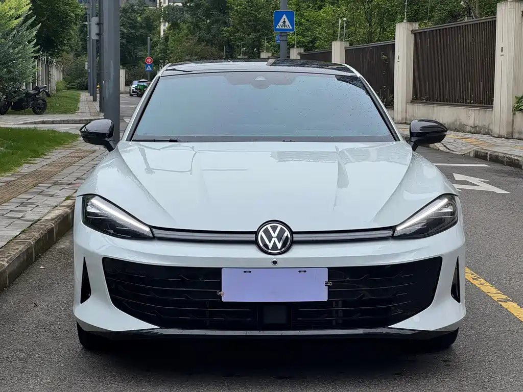 Volkswagen Lamando 2026 L GTS 380TSI