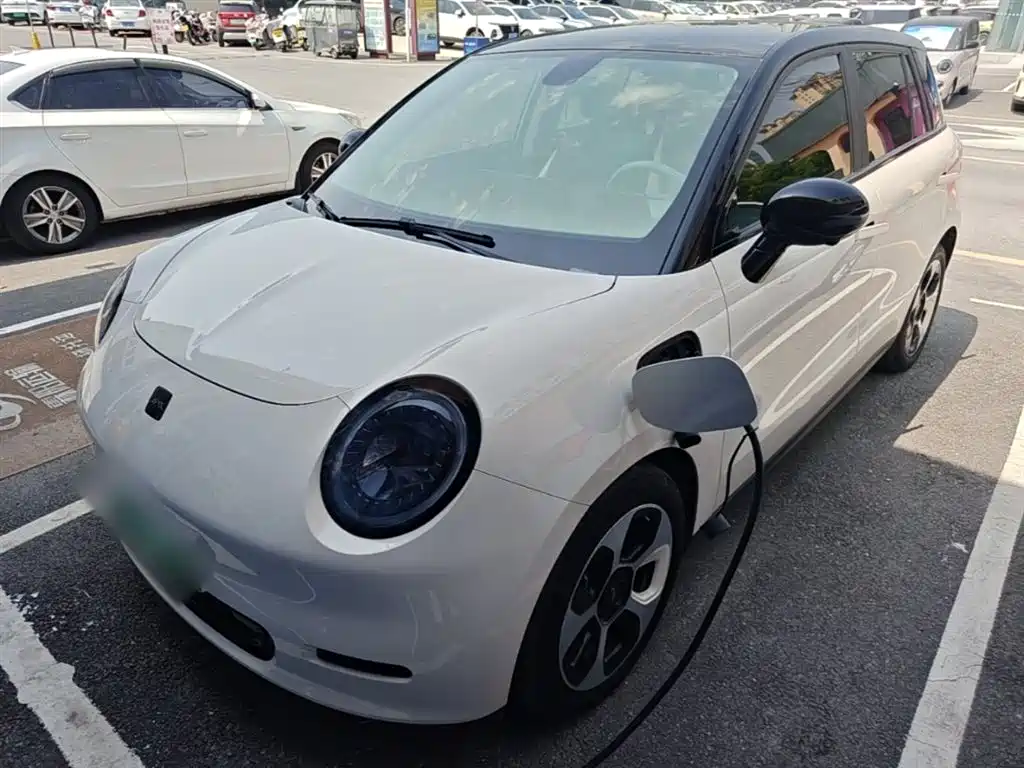 Yiwei Yiwei 3 2023