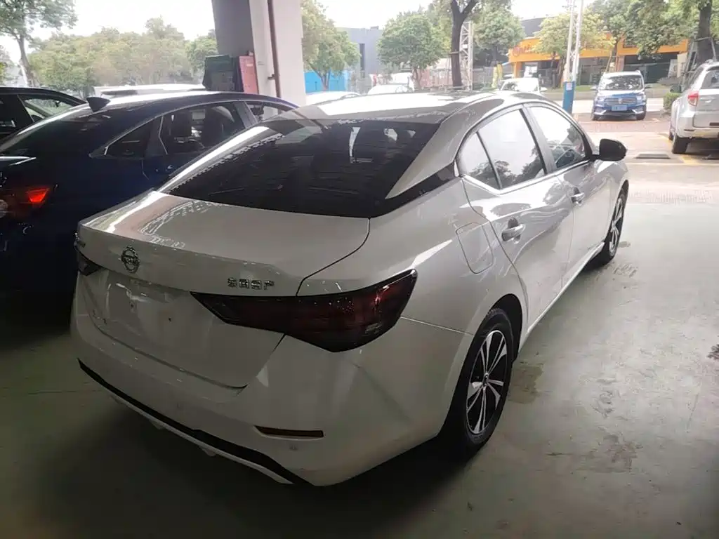 Nissan Sylphy — миниатюра 7