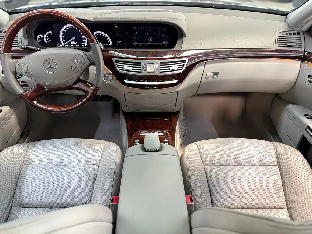 Mercedes-Benz S-Class — миниатюра 6