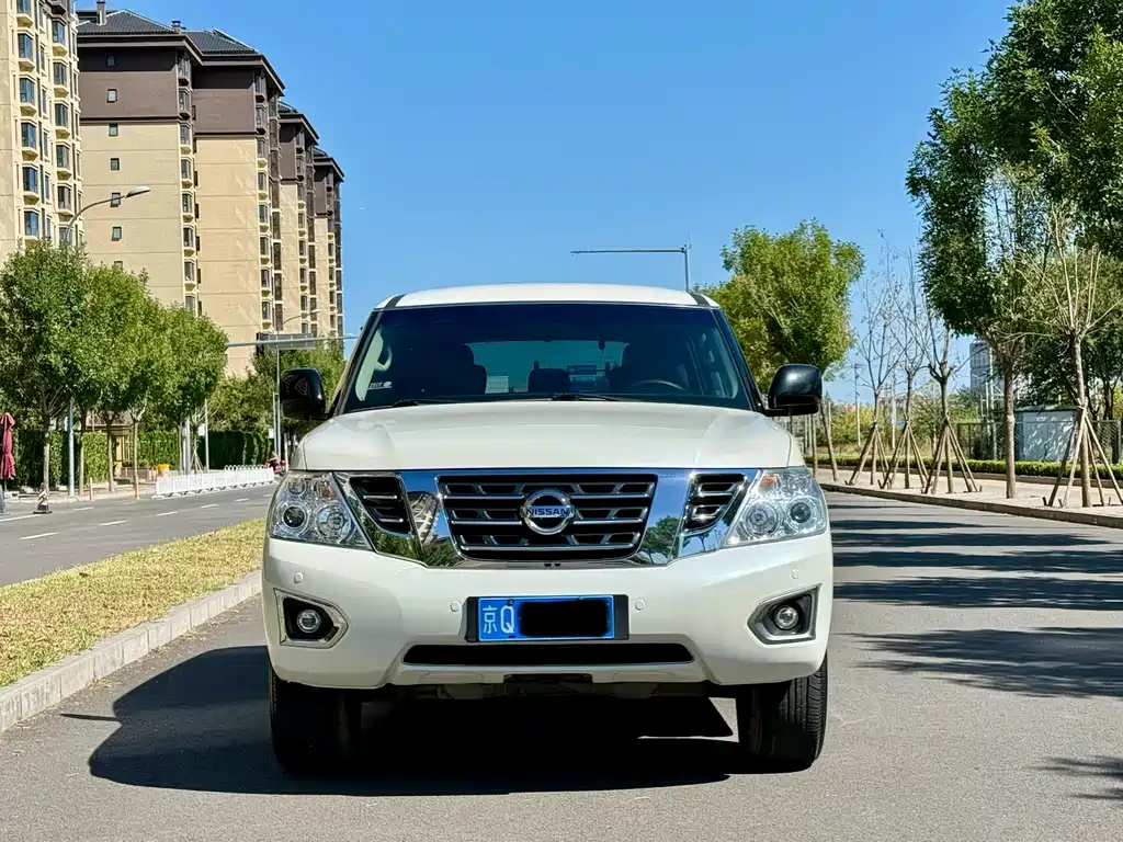Nissan Patrol — миниатюра 2