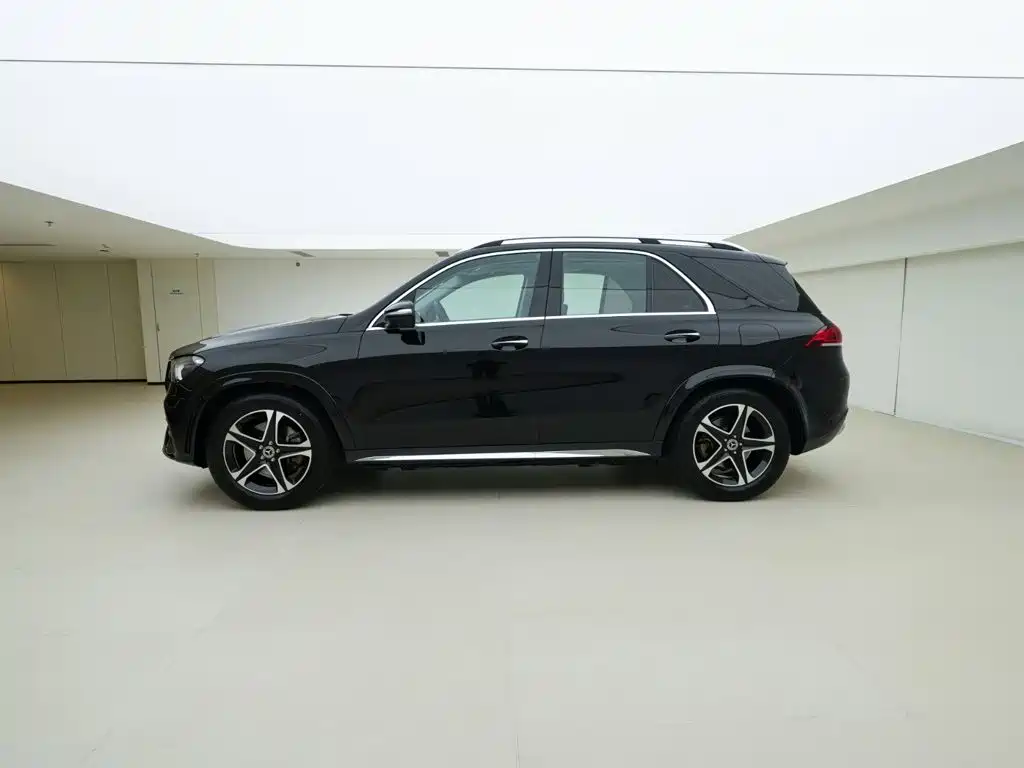 Mercedes-Benz GLE New Energy — миниатюра 4