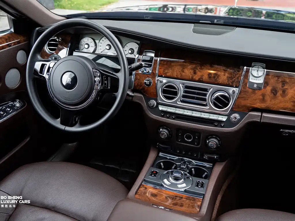 Rolls-Royce Ghost — миниатюра 17