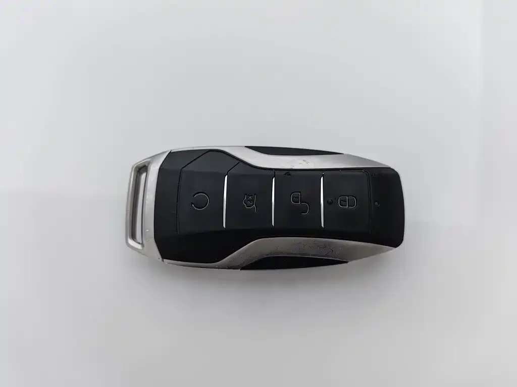 BYD Tang — миниатюра 19