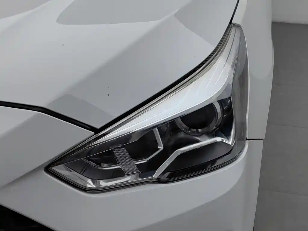 Haval M6 — миниатюра 7