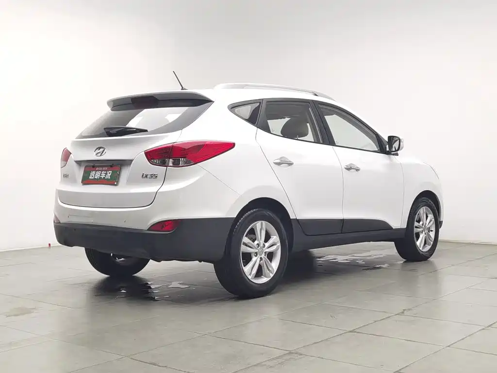 Hyundai ix35 — миниатюра 2