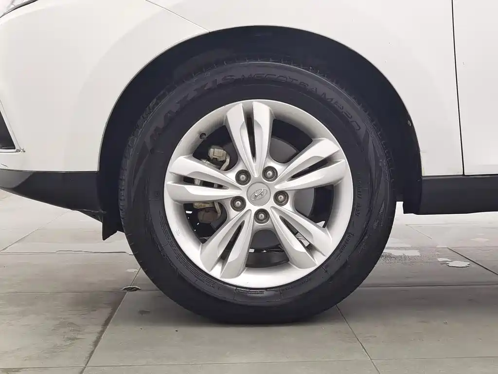 Hyundai ix35 — миниатюра 17