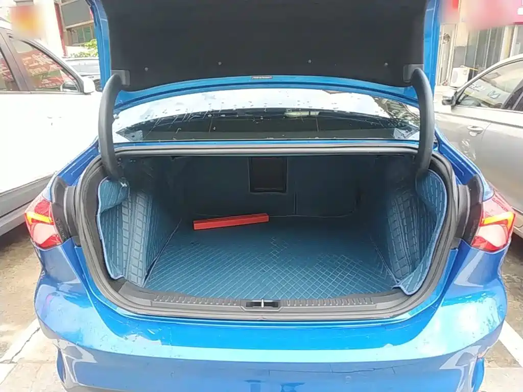 Ford Focus — миниатюра 19