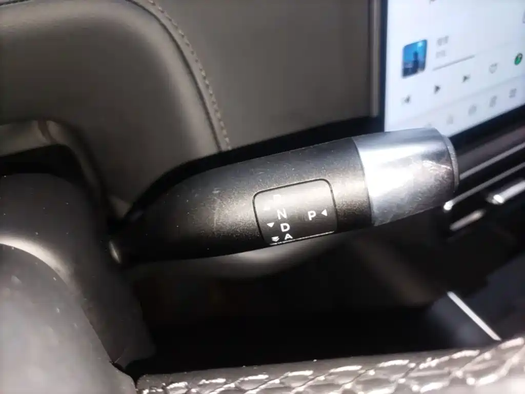 Li Auto Li L9 — миниатюра 14