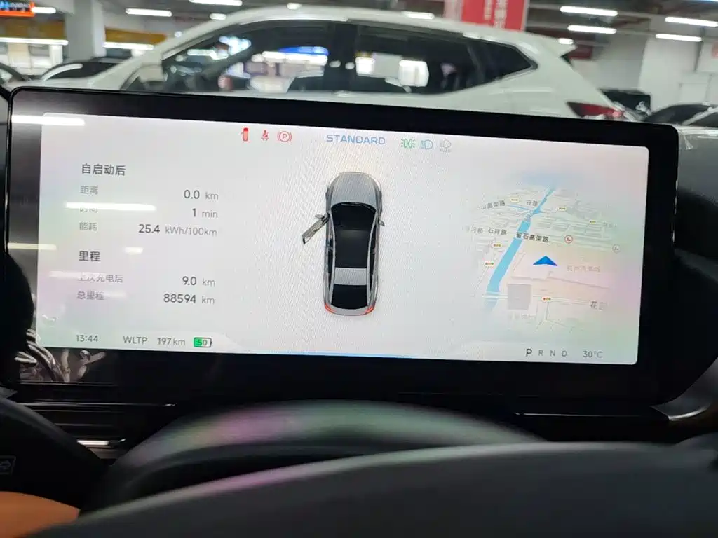 XPeng P5 — миниатюра 16