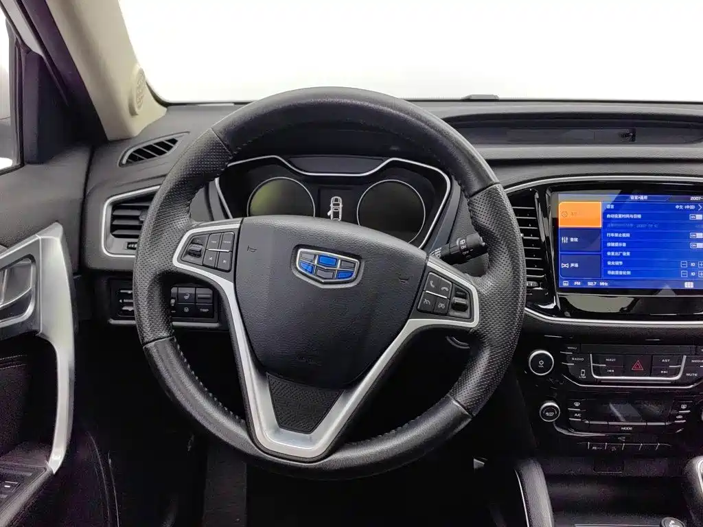 Geely Vision X6 — миниатюра 11
