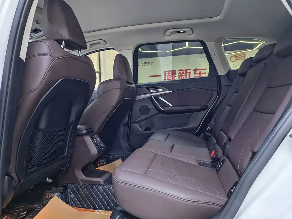 BMW X1 — миниатюра 6
