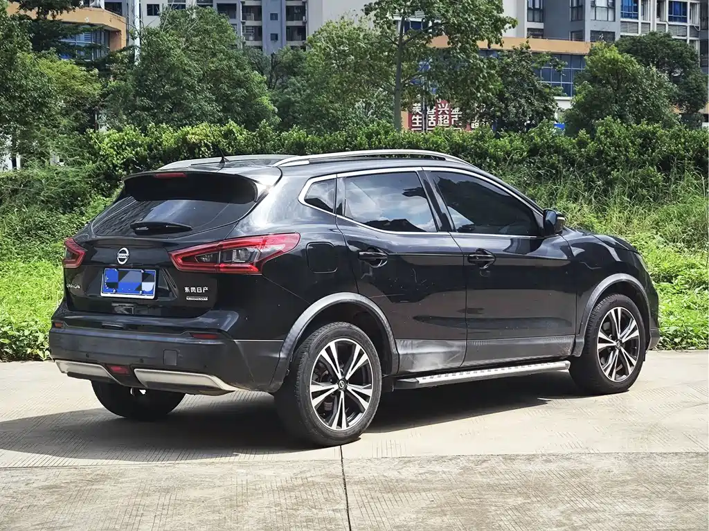 Nissan Qashqai — миниатюра 3