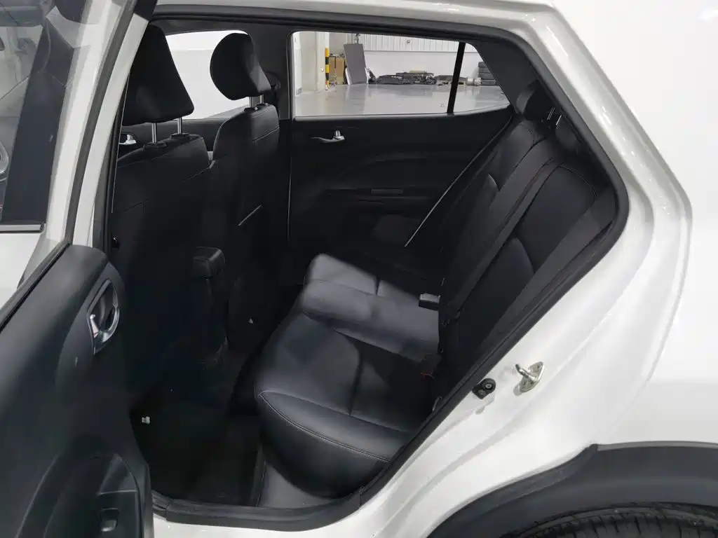 Kia KX1 — миниатюра 15