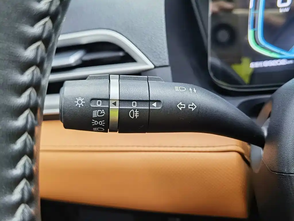 BYD e2 — миниатюра 21