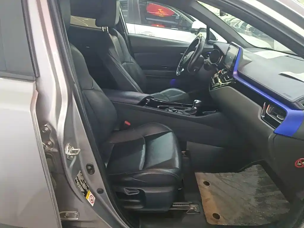 Toyota IZOA — миниатюра 25