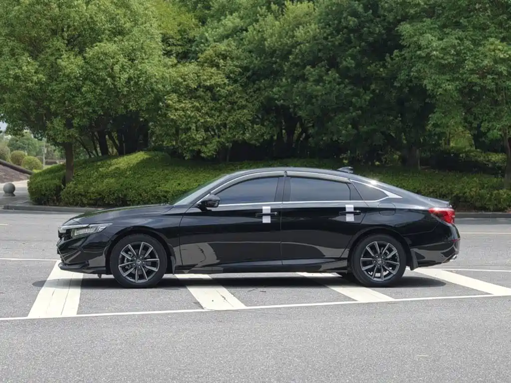 Honda Inspire — миниатюра 6