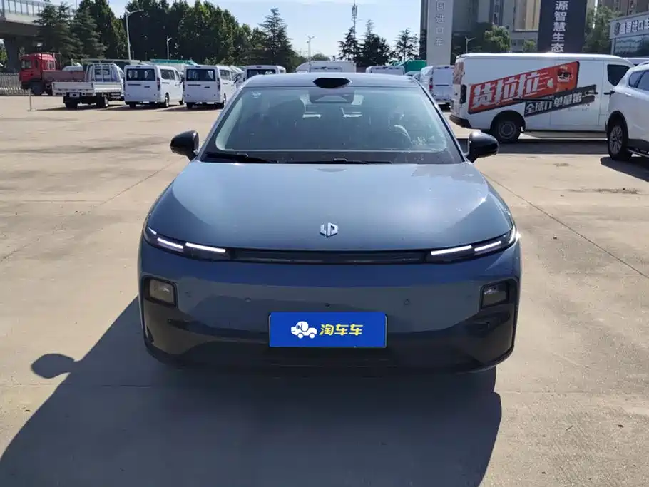 Leapmotor Leapmotor B01 — миниатюра 2