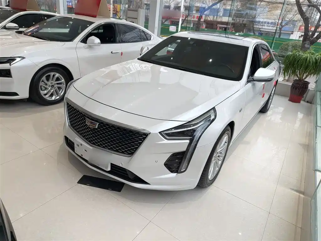 Cadillac CT6 2021