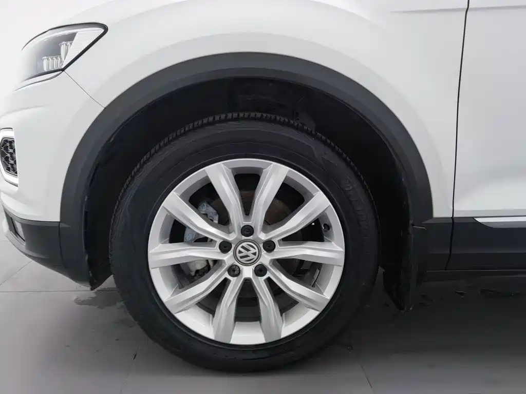 Volkswagen T-Roc — миниатюра 17