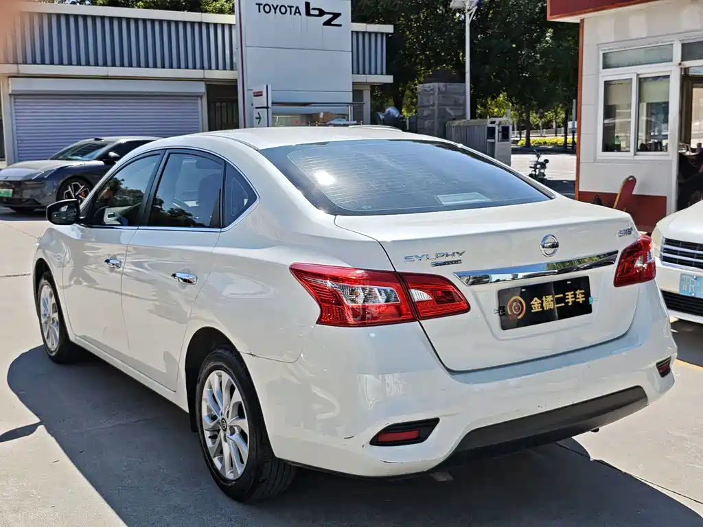 Nissan Sylphy — миниатюра 2