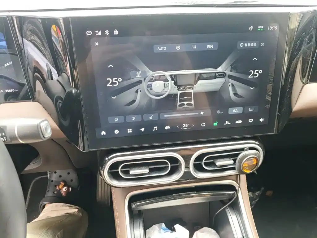 Leapmotor Leapmotor C11 — миниатюра 14