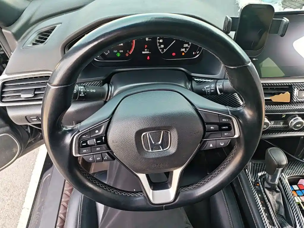 Honda Inspire — миниатюра 11