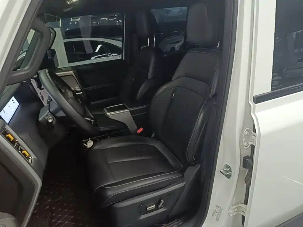 iCAR Автомобиль SuperV23 — миниатюра 15