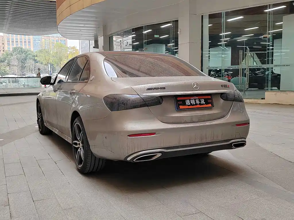 MERCEDES-BENZ E CLASS