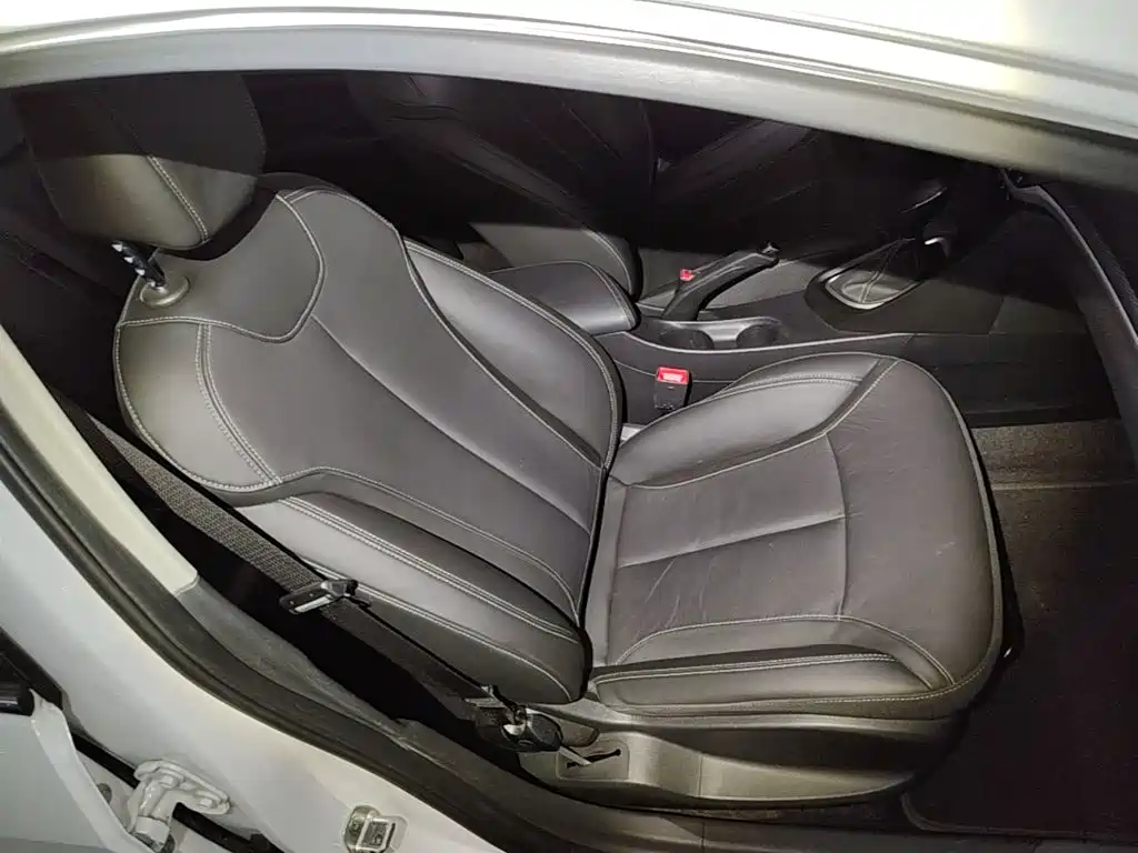 Buick Excelle — миниатюра 25