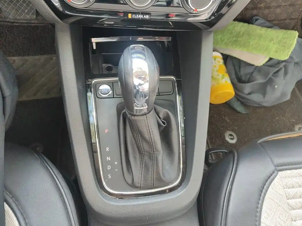 Volkswagen Sagitar — миниатюра 10