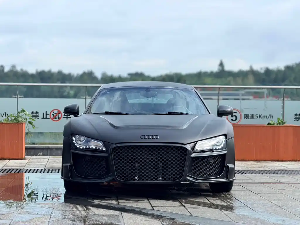 Audi R8 — миниатюра 2