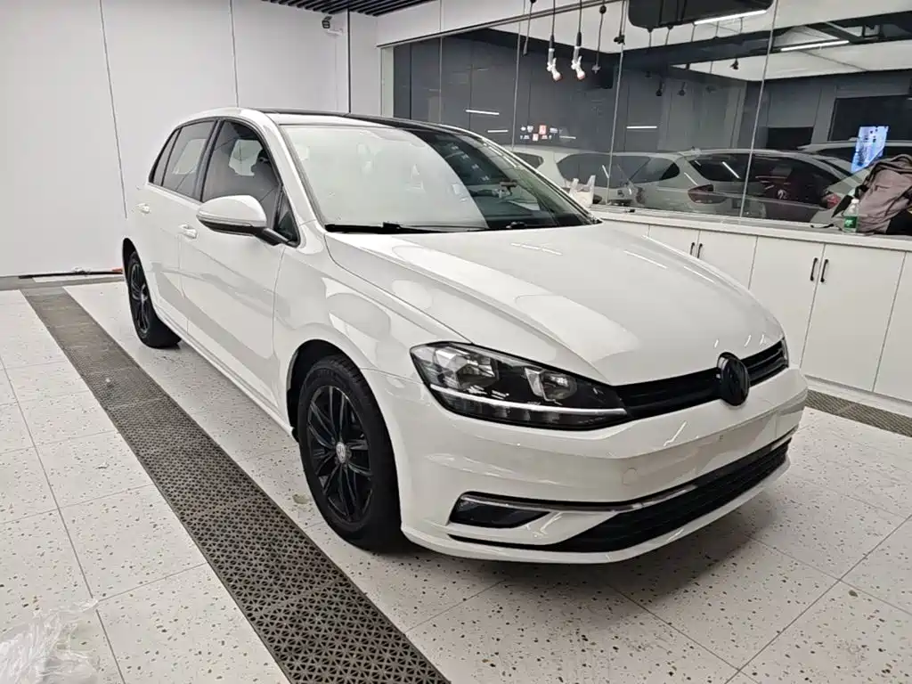 Volkswagen Golf — миниатюра 4