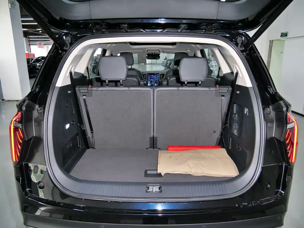 Hongqi HONGQI HS7 PHEV