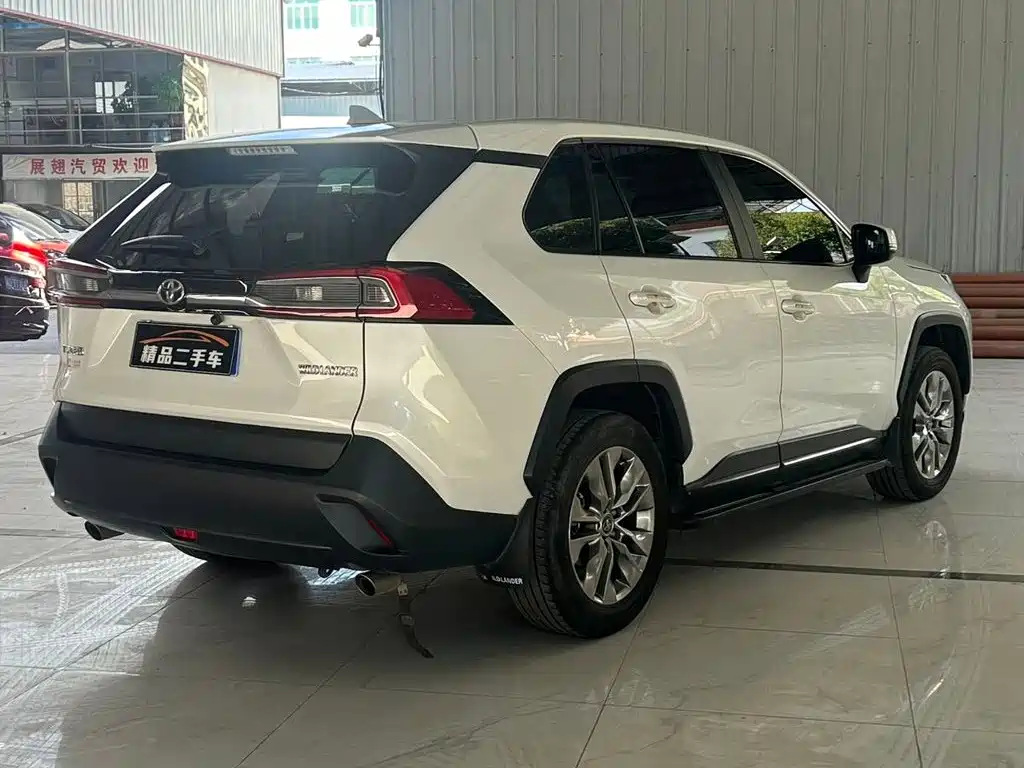 Toyota Wildlander — миниатюра 5