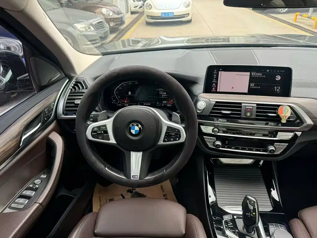 BMW X3 — миниатюра 7