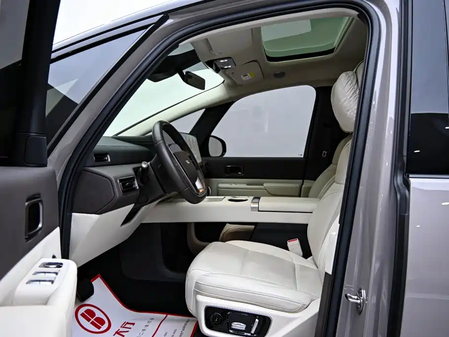 Li Auto Li MEGA — миниатюра 11