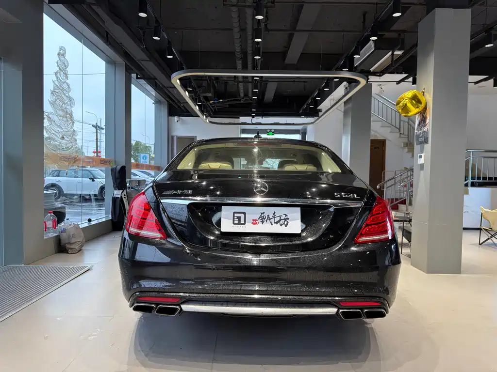 MERCEDES-BENZ S CLASS AMG