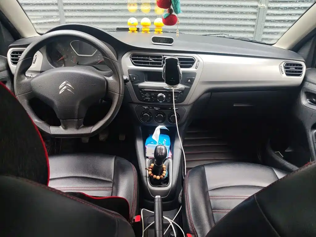 Citroen Elysee — миниатюра 10