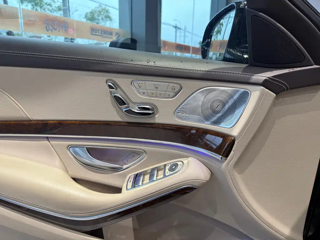 MERCEDES-BENZ S CLASS AMG