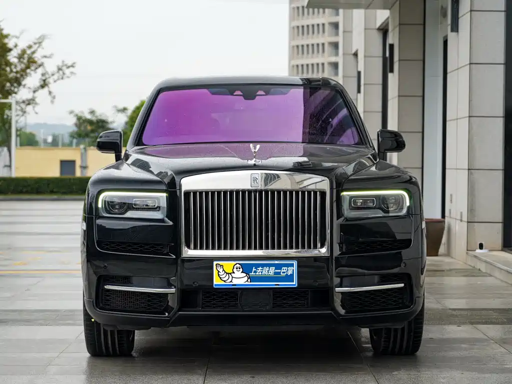 ROLLS-ROYCE CULLINAN