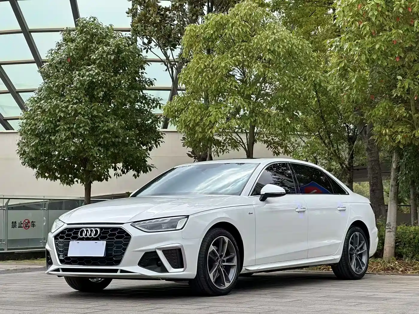奥迪A4L 2020款 40 TFSI 时尚动感型 2022