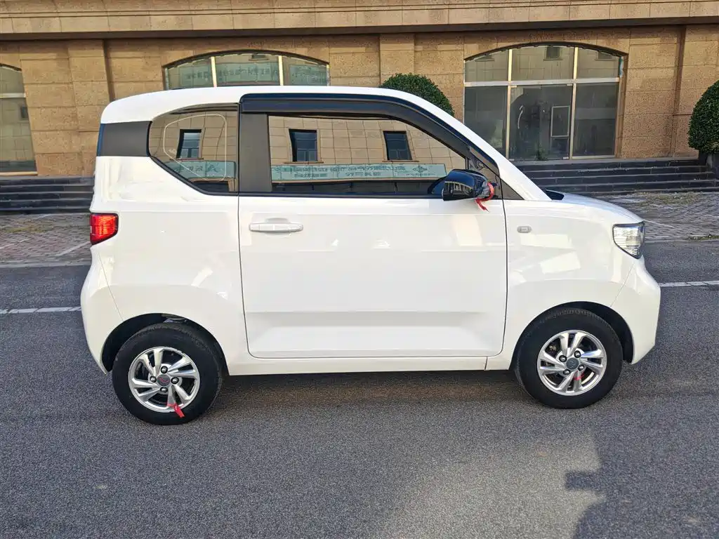 Wuling MINIEV — миниатюра 14